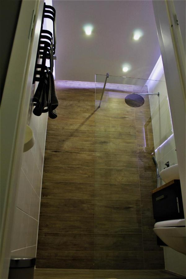Apartament Przy Arsenale Wroclaw Ngoại thất bức ảnh