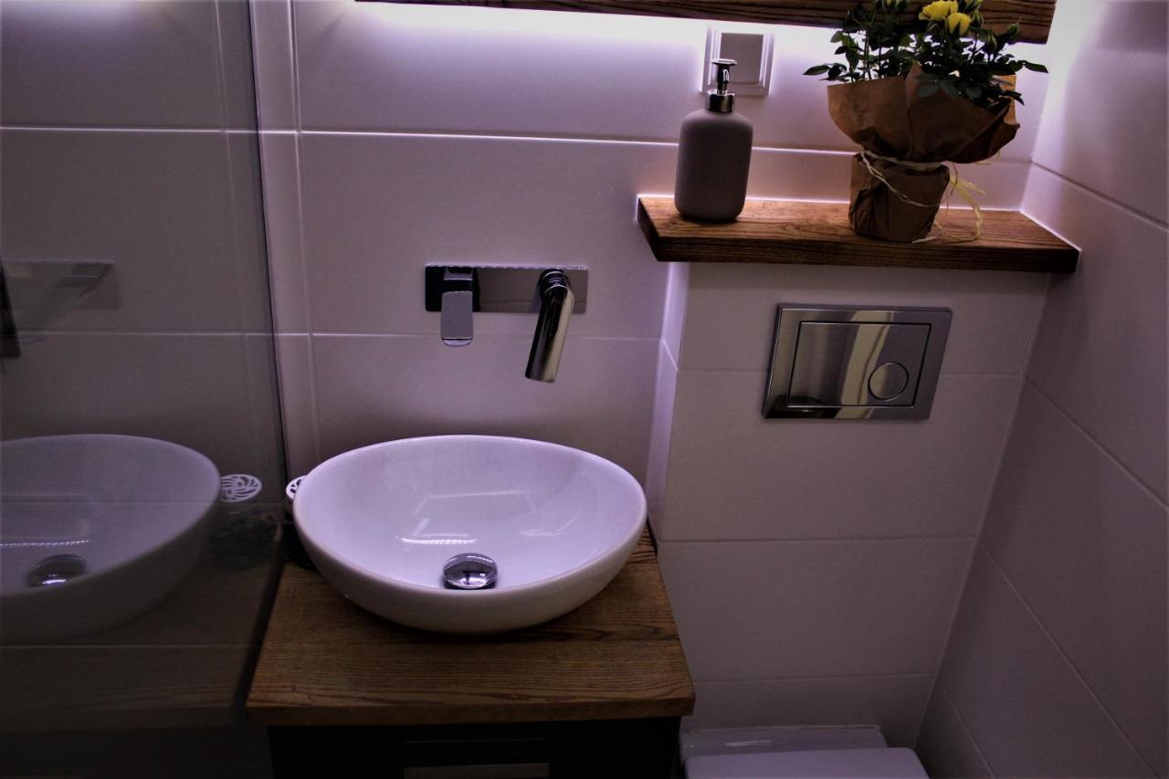Apartament Przy Arsenale Wroclaw Ngoại thất bức ảnh