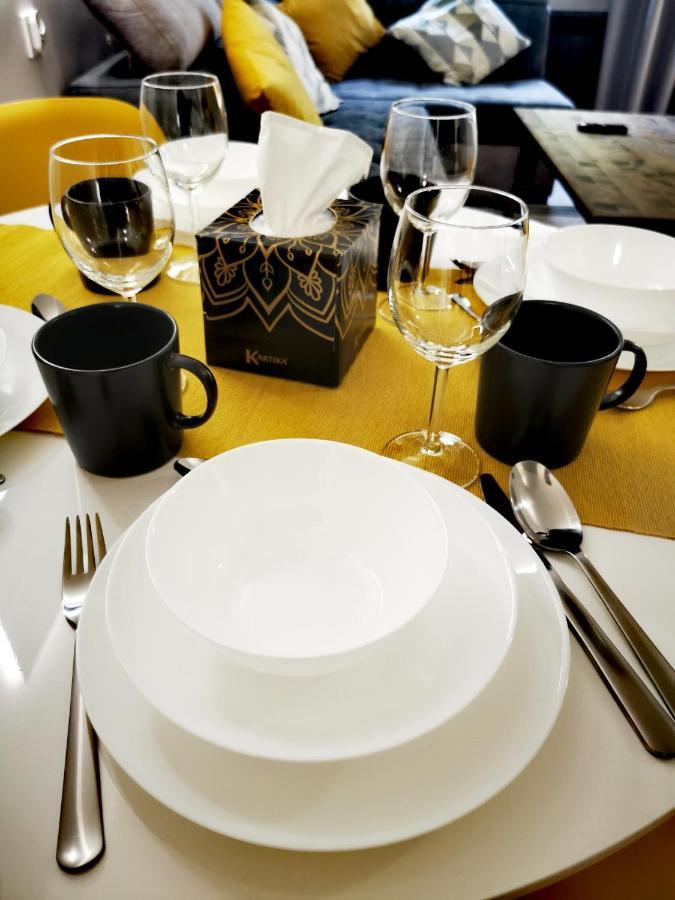 Apartament Przy Arsenale Wroclaw Ngoại thất bức ảnh