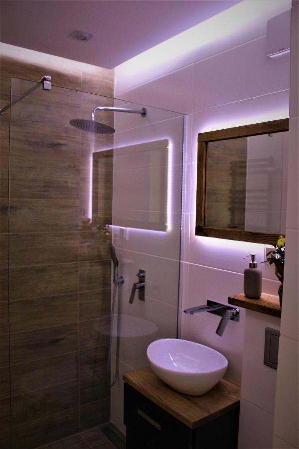 Apartament Przy Arsenale Wroclaw Ngoại thất bức ảnh